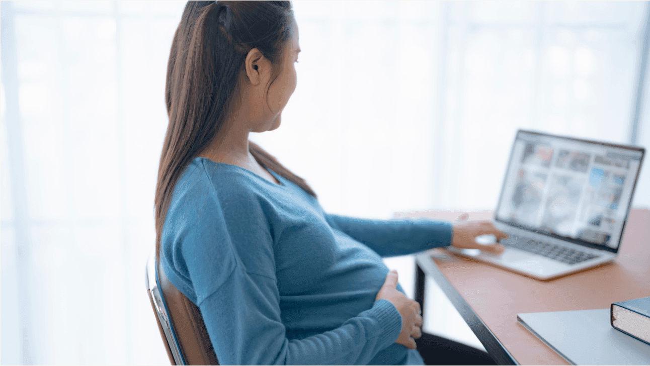 When to Tell Your Employer About Your Pregnancy: What to Know Before Sharing the News